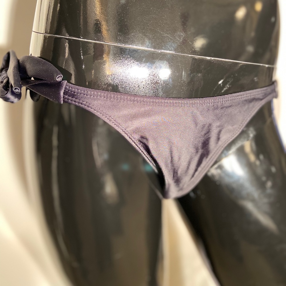 Brazilian cut bikini bottom, tie sides